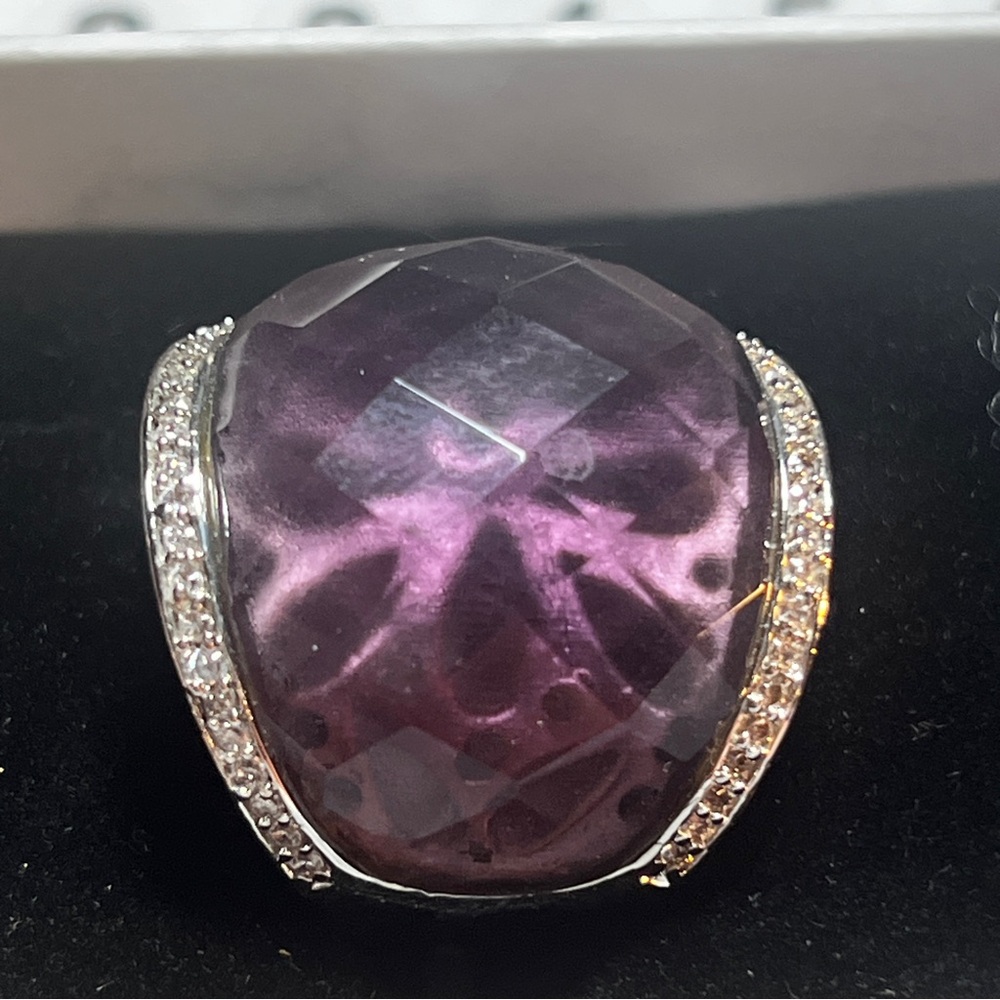 Bold Purple Cocktail Ring with striking Design